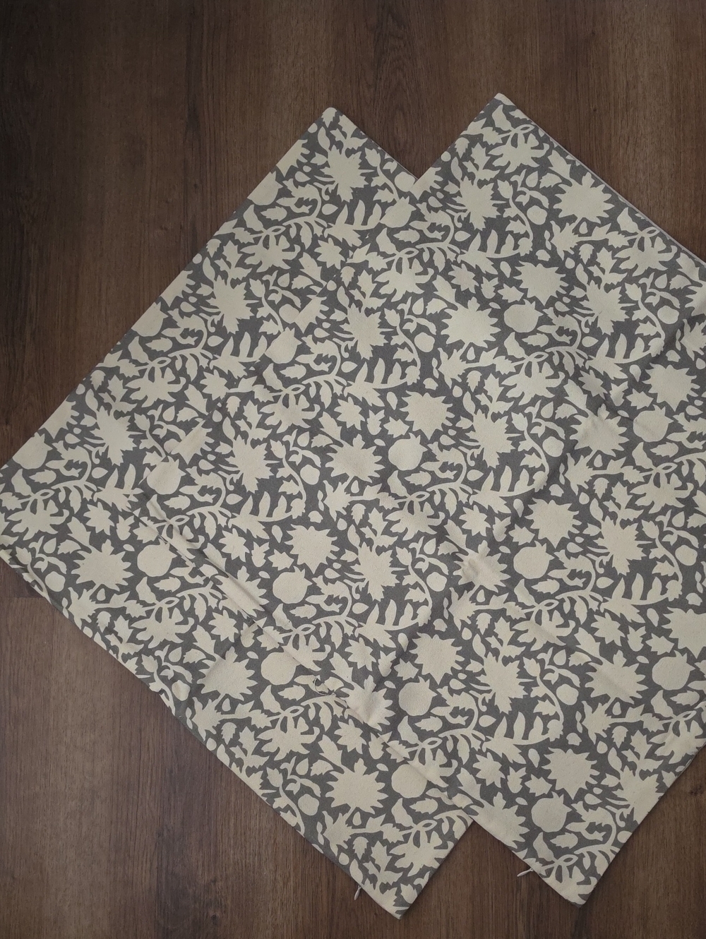 2 Floral Jacquard Accent Pillow Covers - Gray & Cream- NEW!